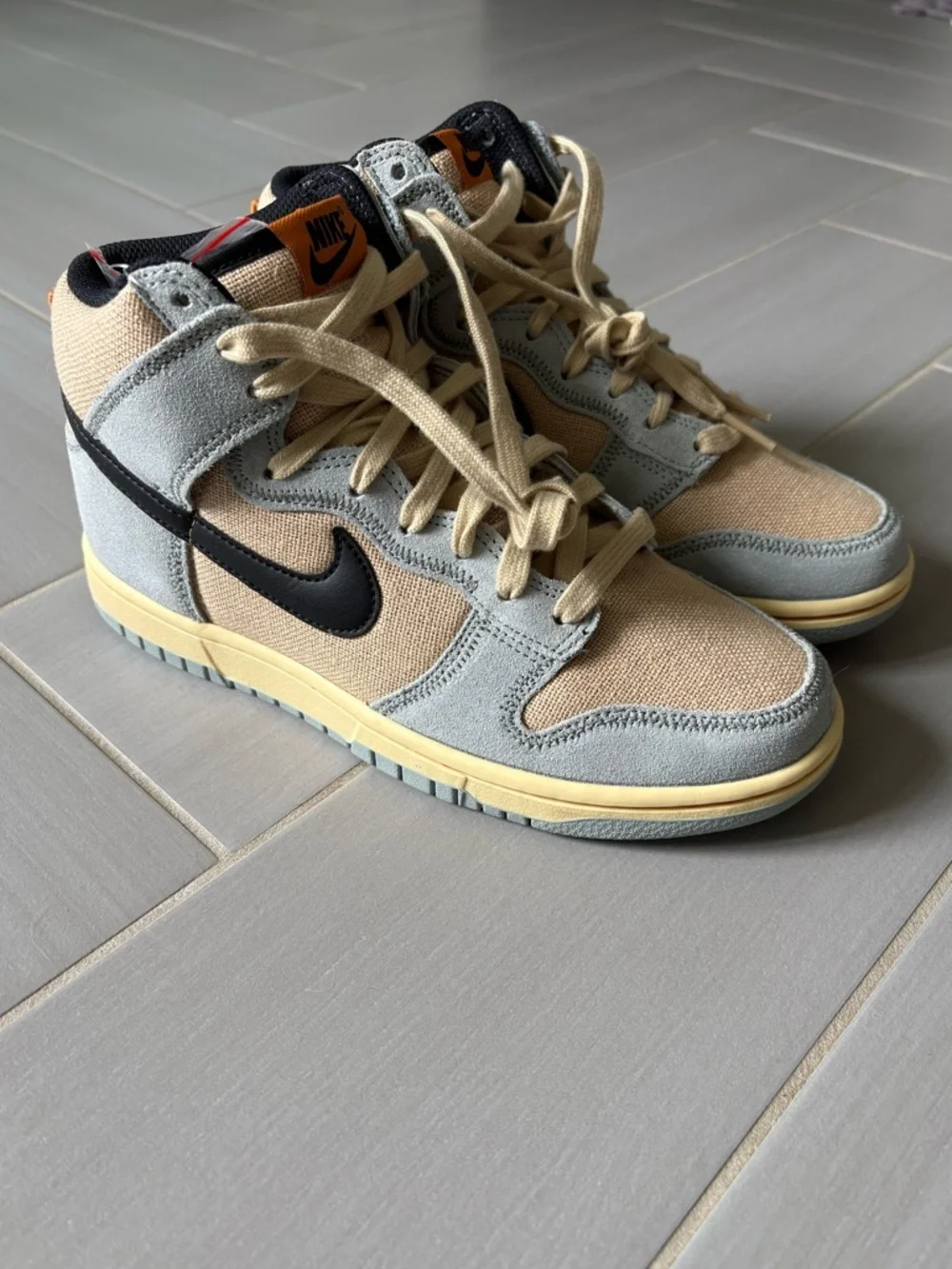 Nike Dunk Hi SE “Hemp Hoops” Sneakers in Beige, Pale Blue & Black | 2023